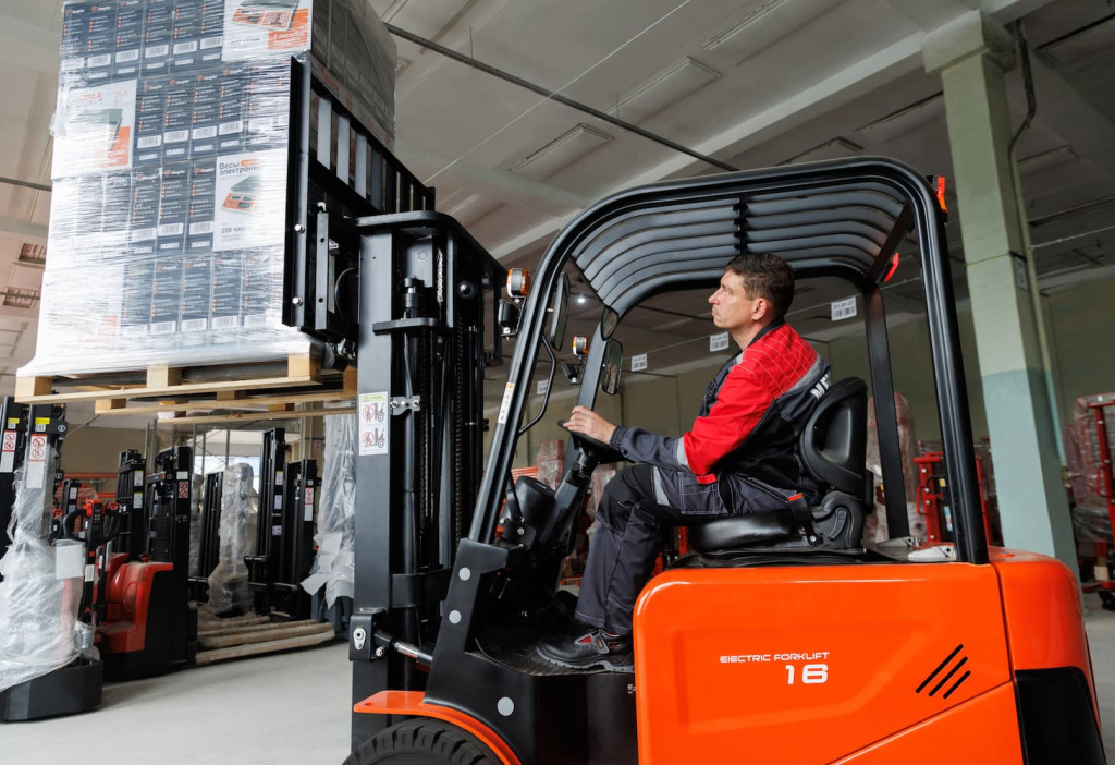 Shtapler CPD-EL065 16ZSM48 в работе