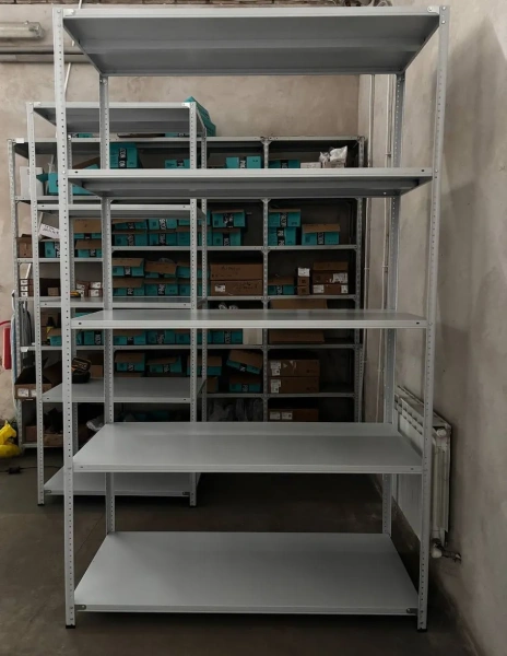 Полочные стеллажи (нагрузка на полку  до 300 кг) 4 полки