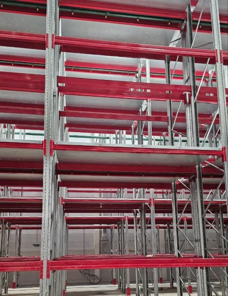 Стеллаж с пожарными экранами (глубина 1050 мм, нагрузка 3500 кг) 6 уровней