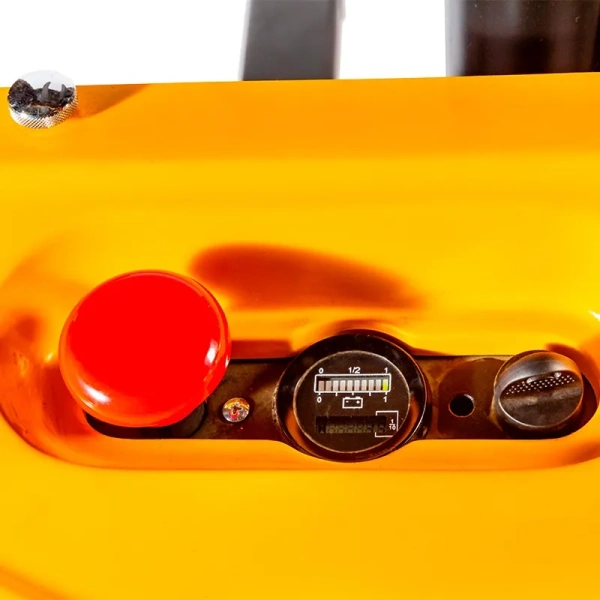 Штабелер с электроподъемом BDA 2016 (2000 кг; 1,6 м; 12В / 110Ач) SMARTLIFT