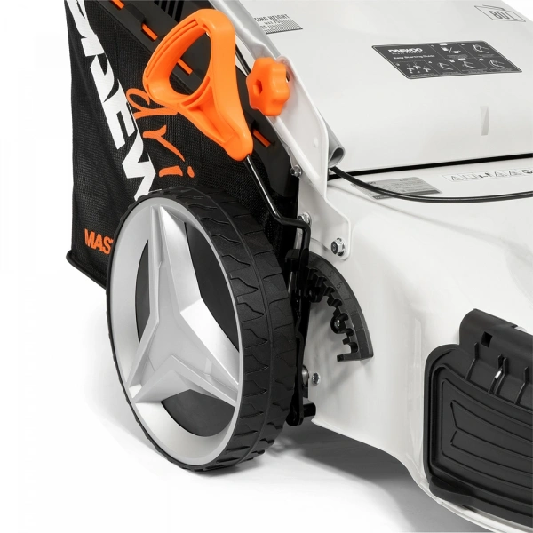 Газонокосилка бензиновая самоходная DAEWOO L 60SP