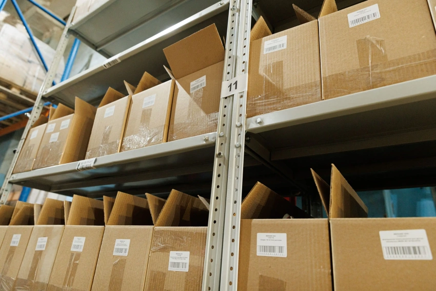 Стеллаж полочный