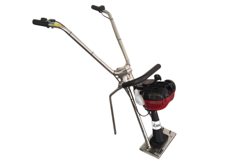 Виброрейка бензиновая TSS-VTZ-1,2