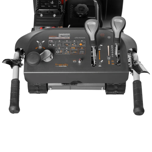 Снегоуборщик бензиновый DAEWOO S 7560 Снегоуборщик бензиновый DAEWOO S 7560