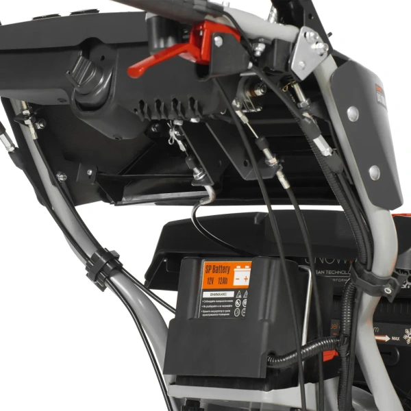 Снегоуборщик бензиновый DAEWOO DAST 1780 HYDRO Снегоуборщик бензиновый DAEWOO DAST 1780 HYDRO