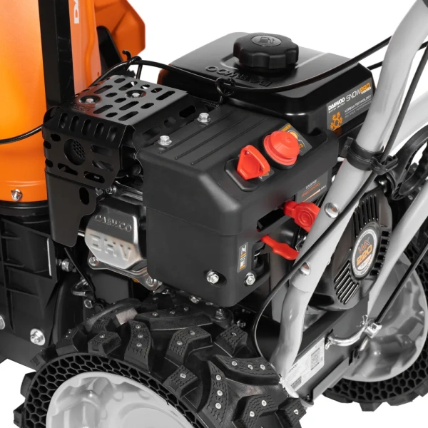 Снегоуборщик бензиновый DAEWOO S 6560 Снегоуборщик бензиновый DAEWOO S 6560