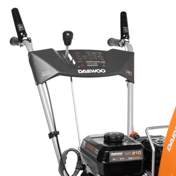 Снегоуборщик бензиновый DAEWOO S 6060 Снегоуборщик бензиновый DAEWOO S 6060