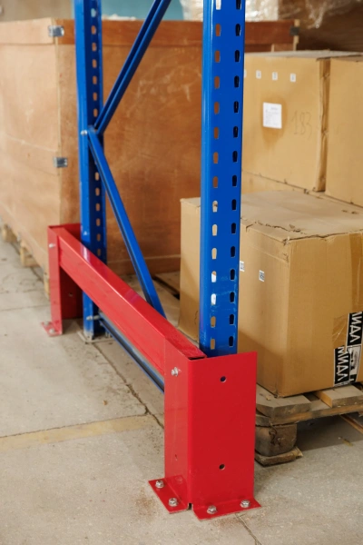 Угловое защитное ограждение 1250 (376, RAL 3027) в комплекте