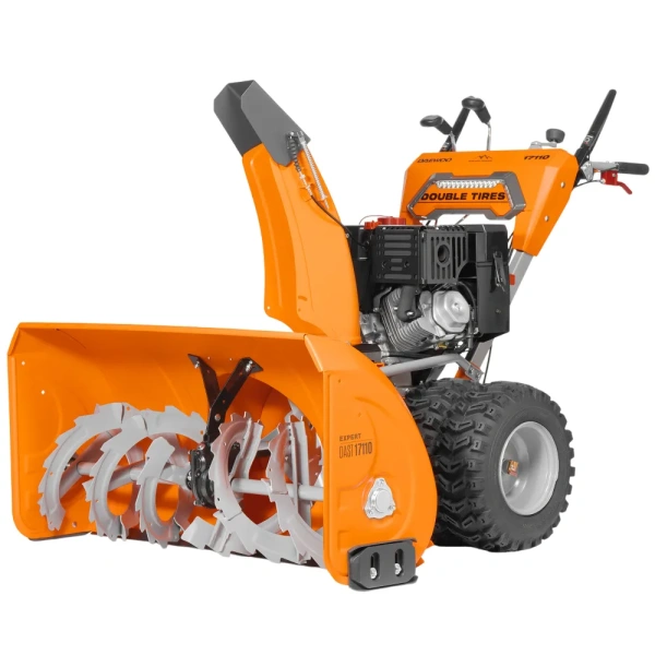 Снегоуборщик бензиновый DAEWOO DAST 17110 (LCT) Снегоуборщик бензиновый DAEWOO DAST 17110 (LCT)