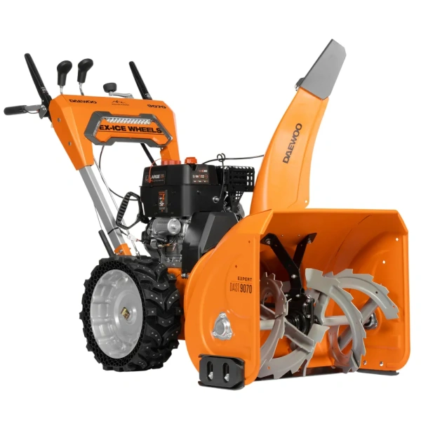 Снегоуборщик бензиновый DAEWOO DAST 9070 (LCT) Снегоуборщик бензиновый DAEWOO DAST 9070 (LCT)