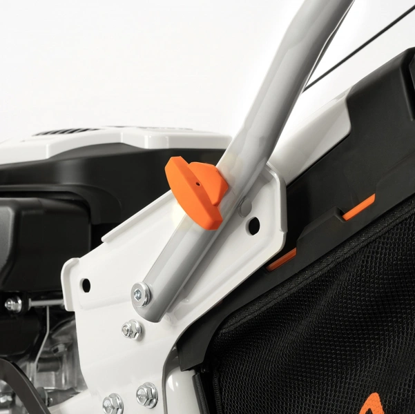 Газонокосилка бензиновая самоходная DAEWOO L 43SP