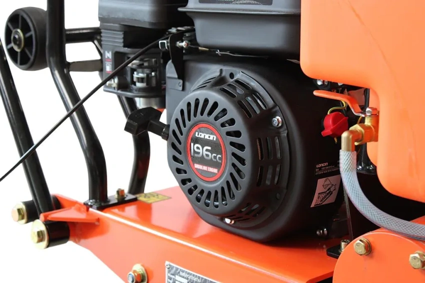 Виброплита бензиновая RAD PC112-L Виброплита бензиновая RAD PC112-L